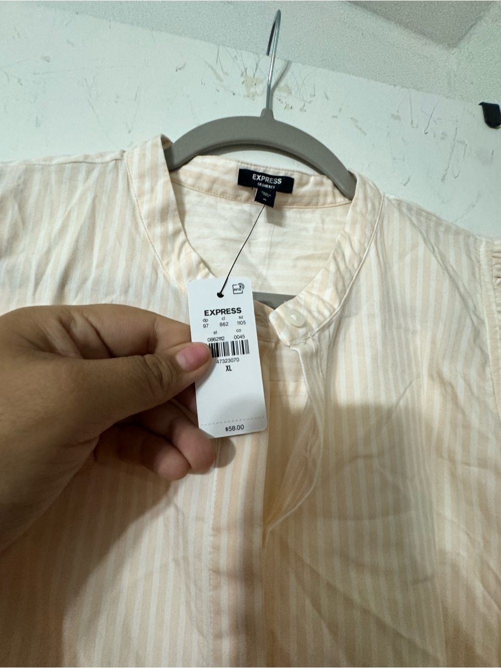 Express Cream Ruffle Cap-Sleeve Button Front Top - Picture 5 of 8